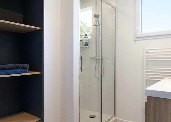 Marechal Leclerc * לאבאל