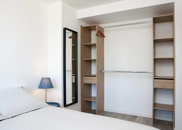 Marechal Leclerc Daire Laval (Mayenne)